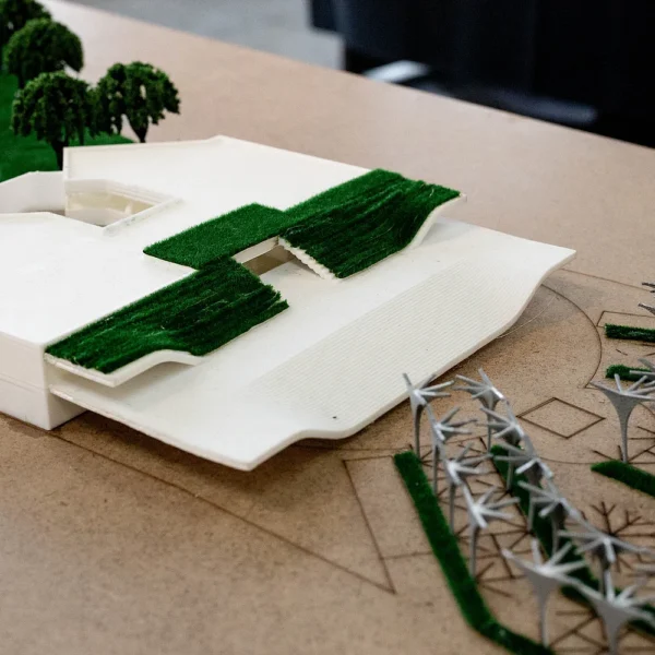 The user wants an SEO-optimized title and alt text for a 3D printed architectural model. - View 3